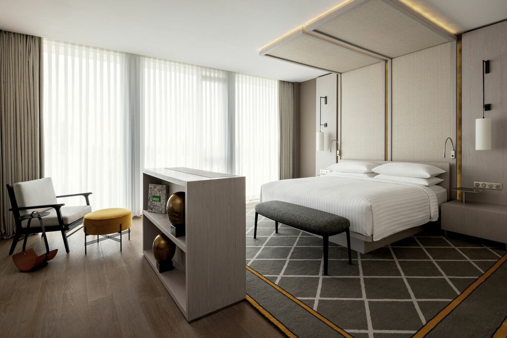 Hotel105