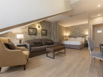 Hotel715