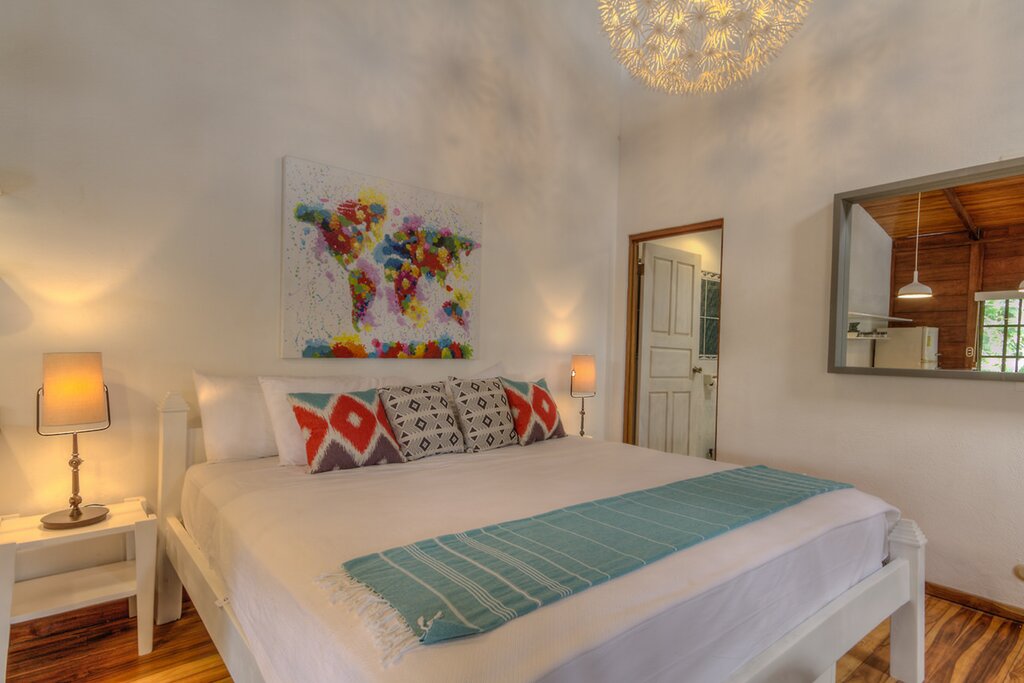 Hotel242