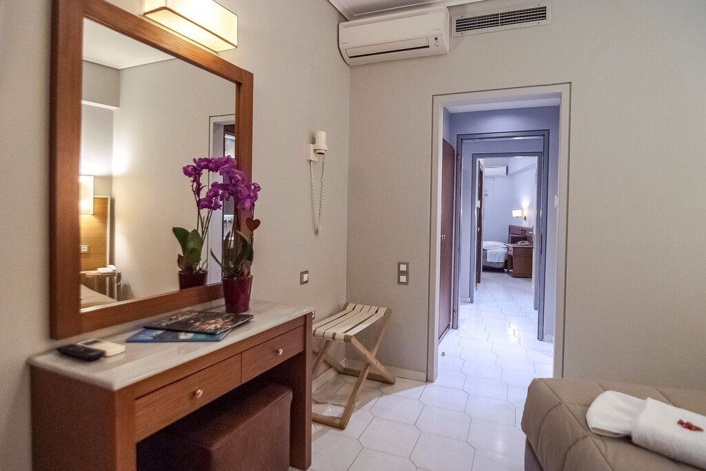 Hotel584