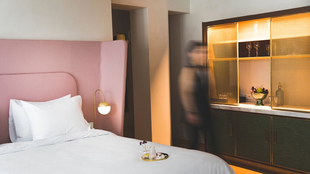 Hotel512