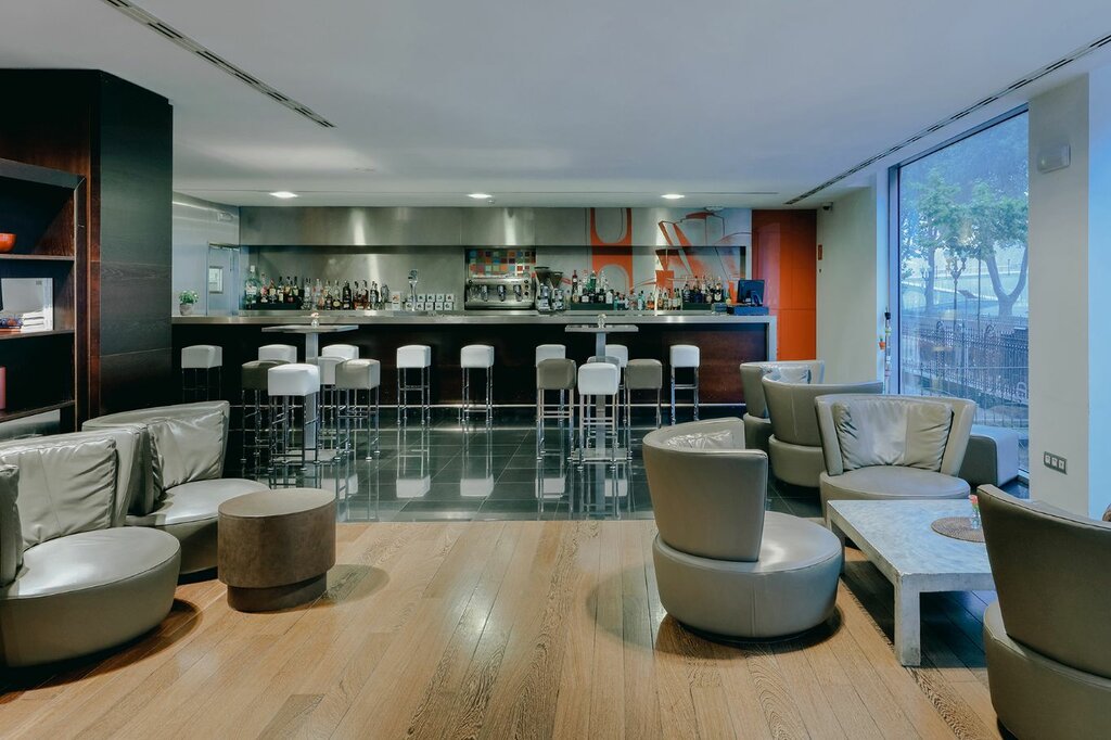 Hotel764