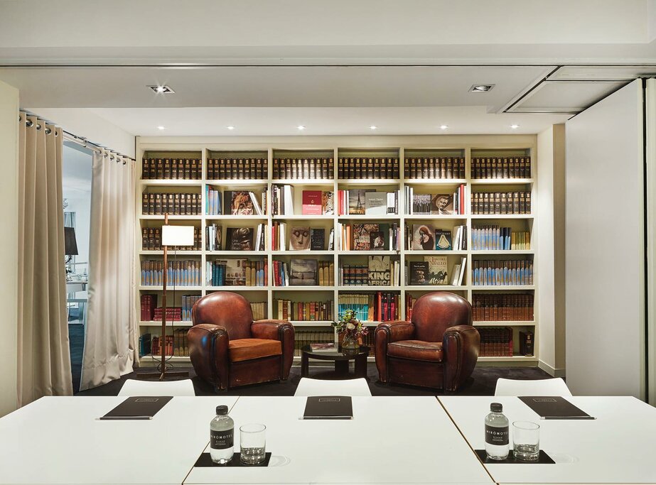 Hotel714