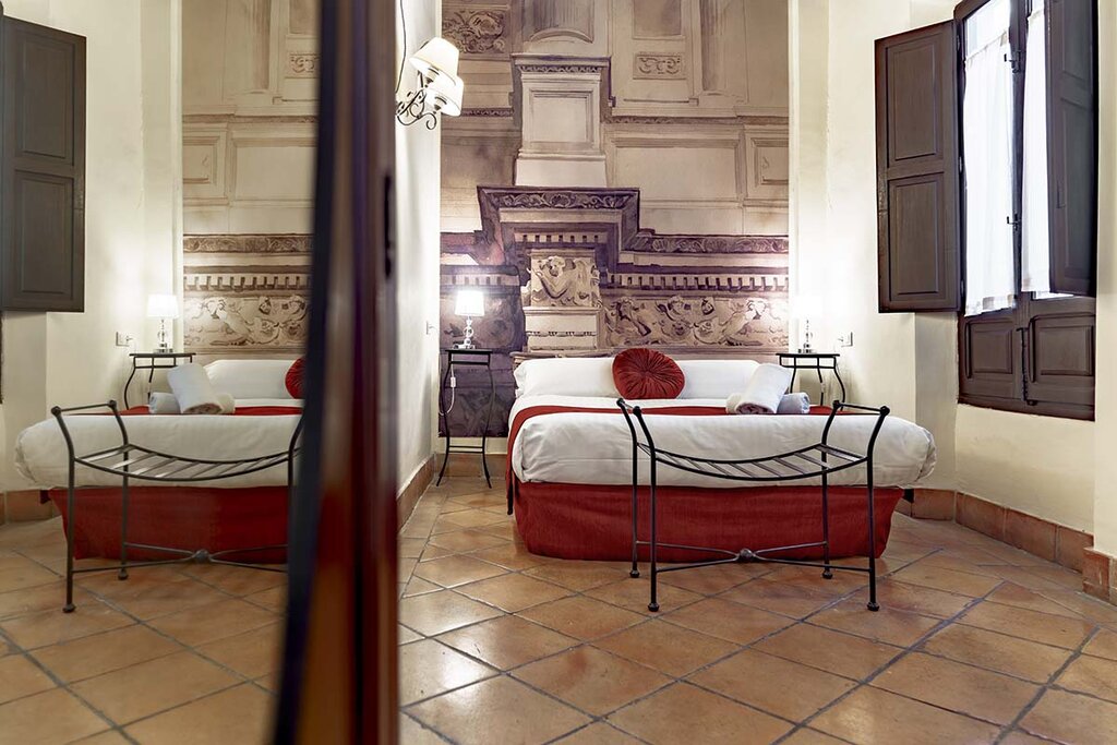 Hotel770