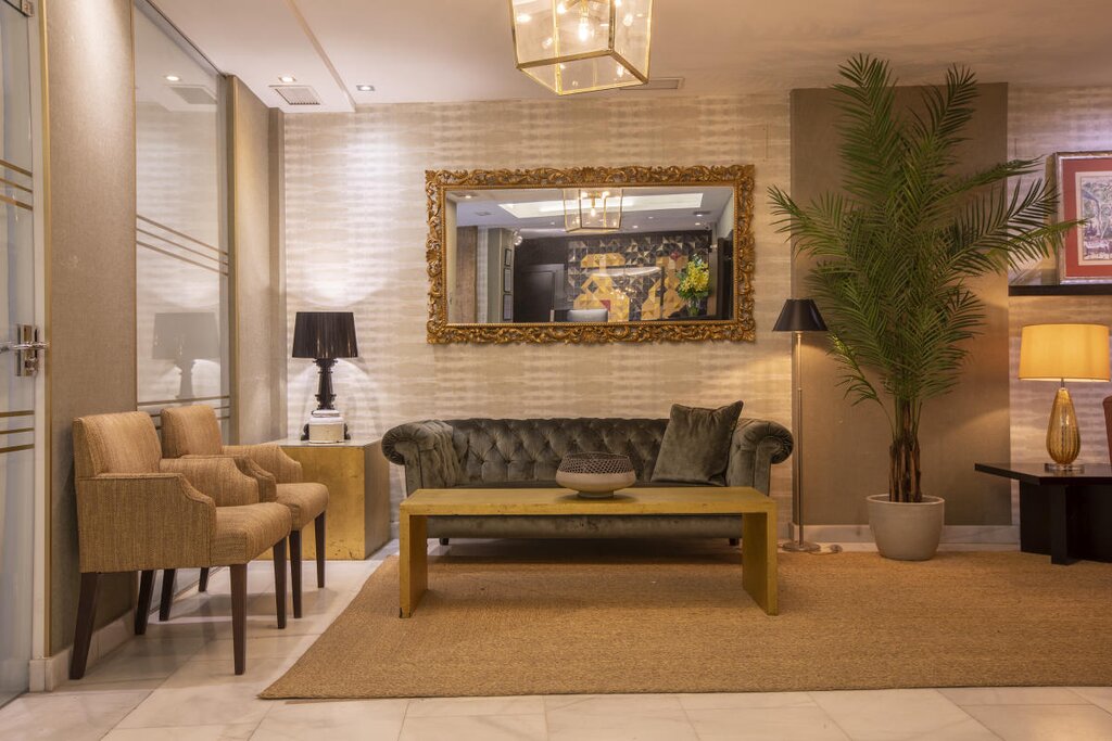 Hotel715