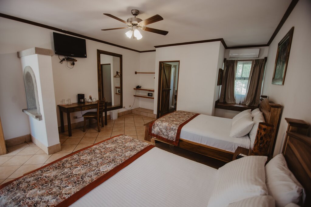Hotel179