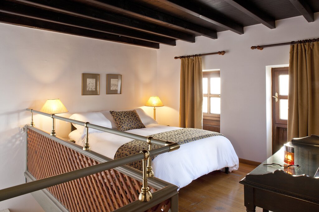 Hotel464