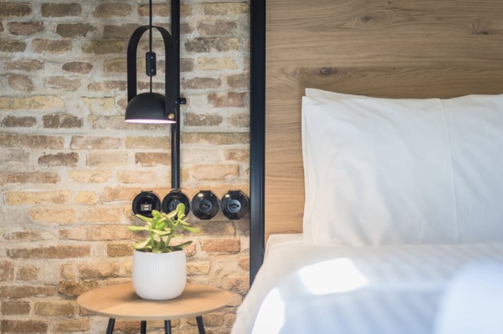 Hotel647