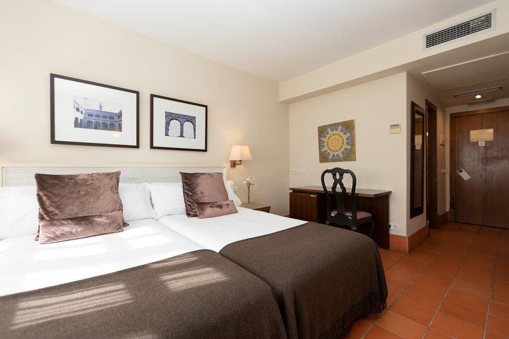Hotel806