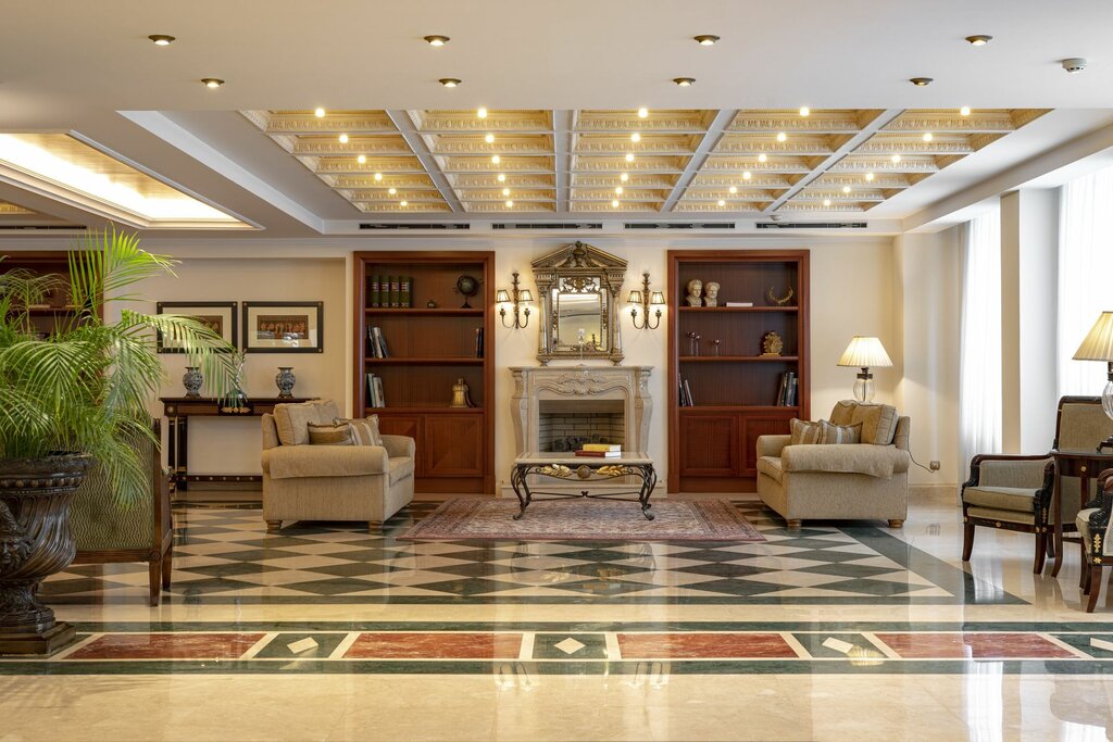 Hotel495