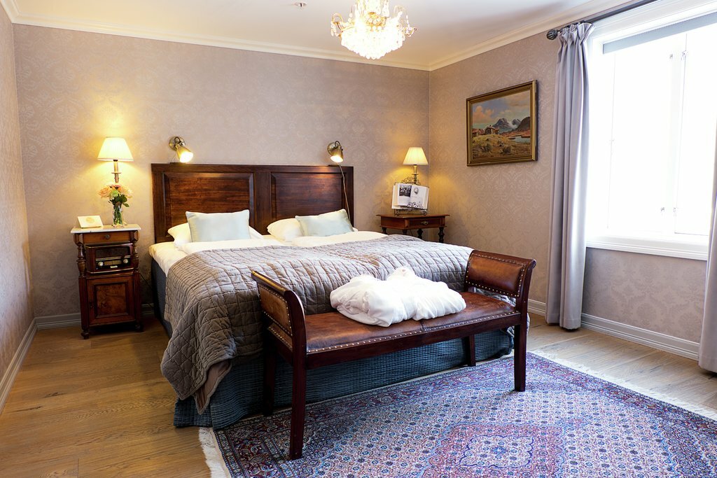 Hotel365