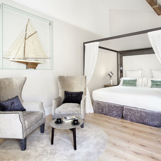Hotel752