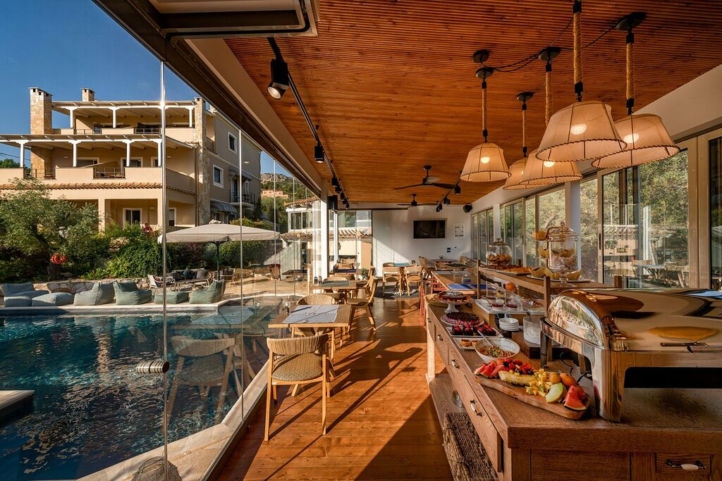 Hotel543
