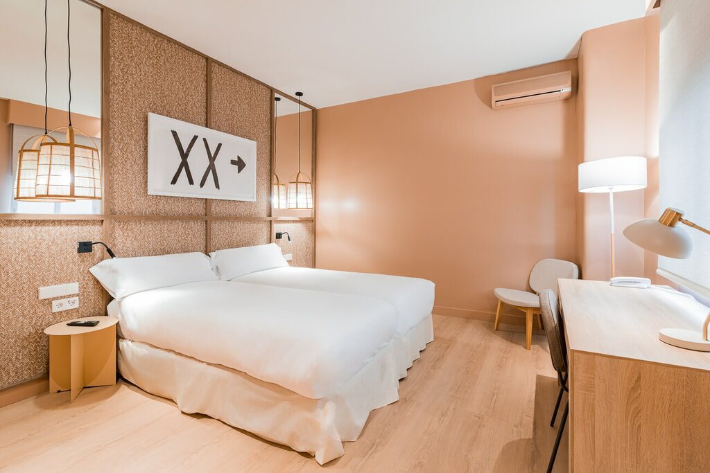 Hotel763