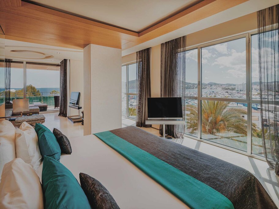 Hotel840