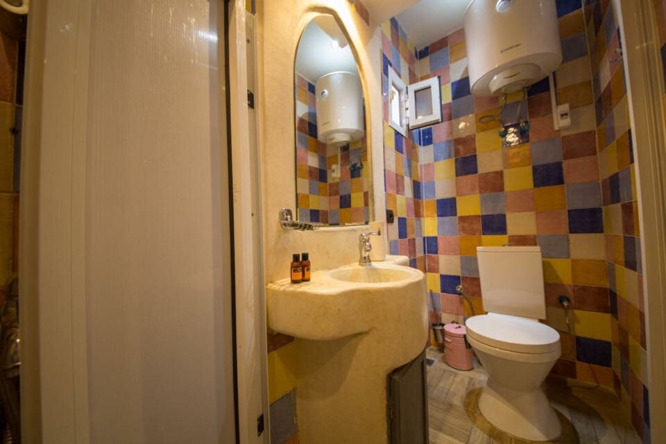 Hotel87