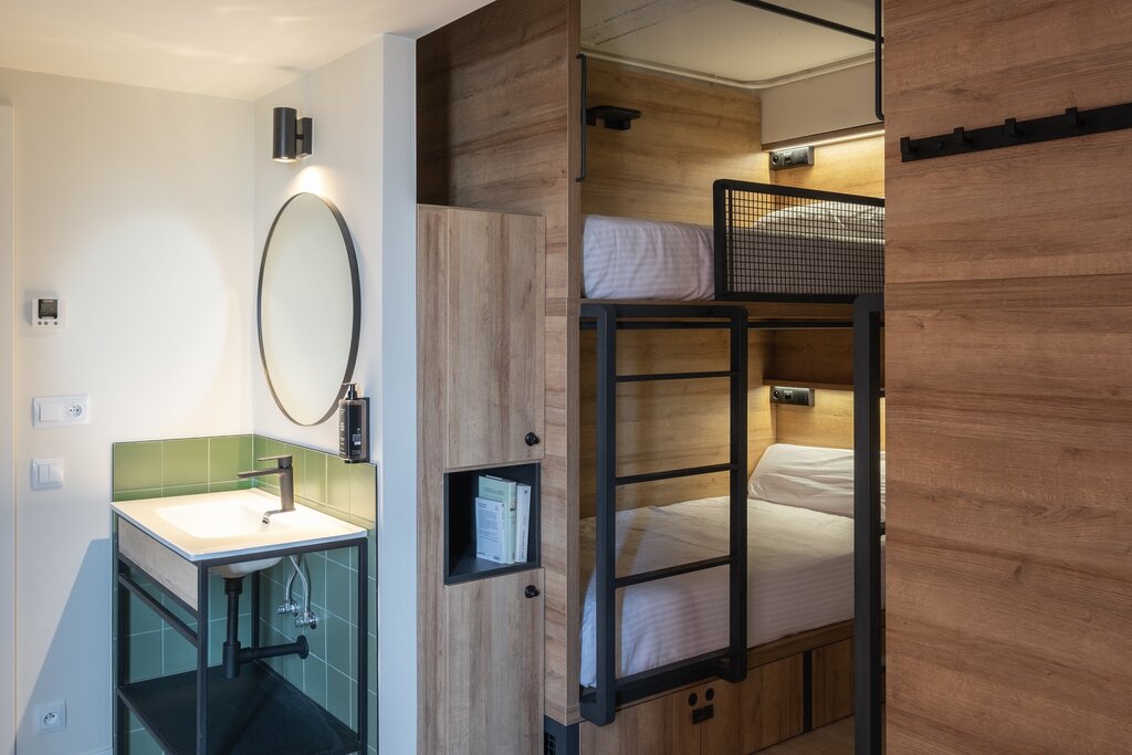 Hotel1111