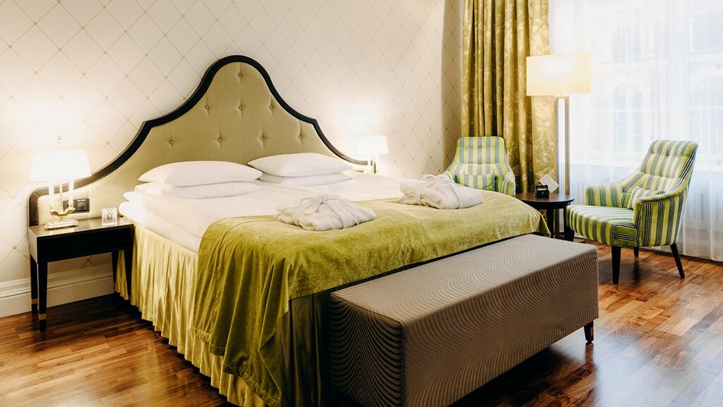 Hotel355