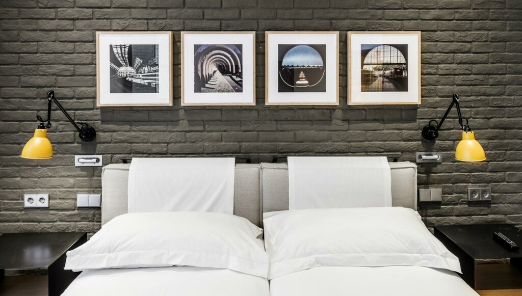 Hotel677