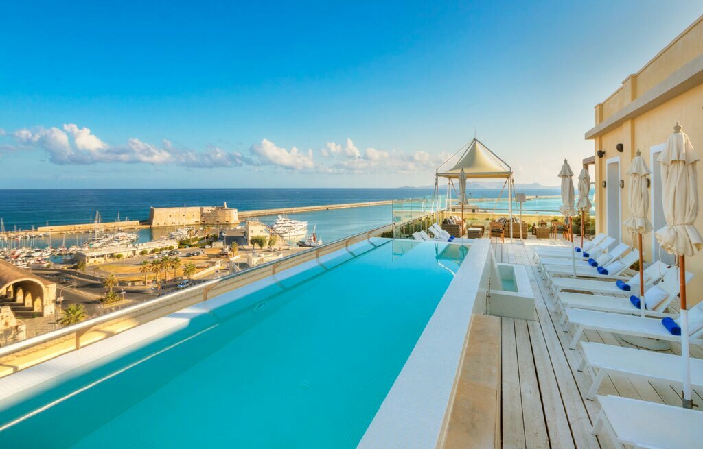 Hotel468
