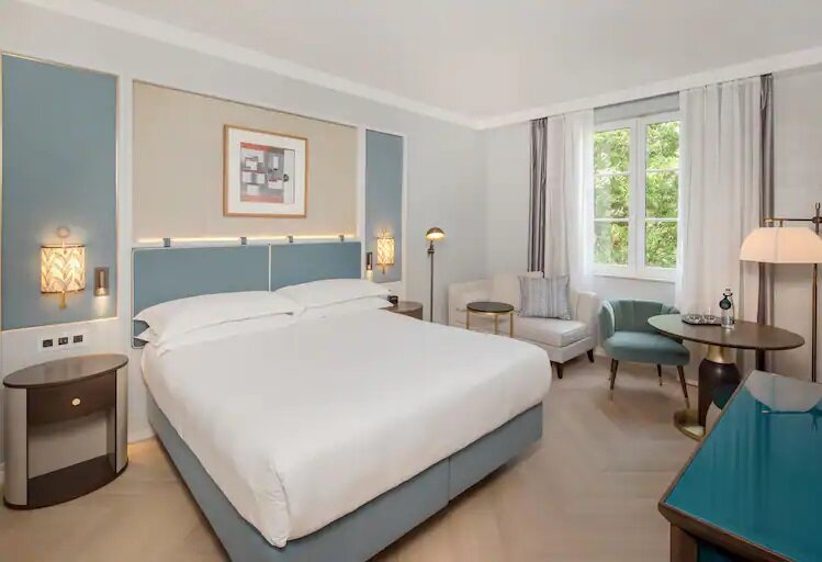 Hotel1325