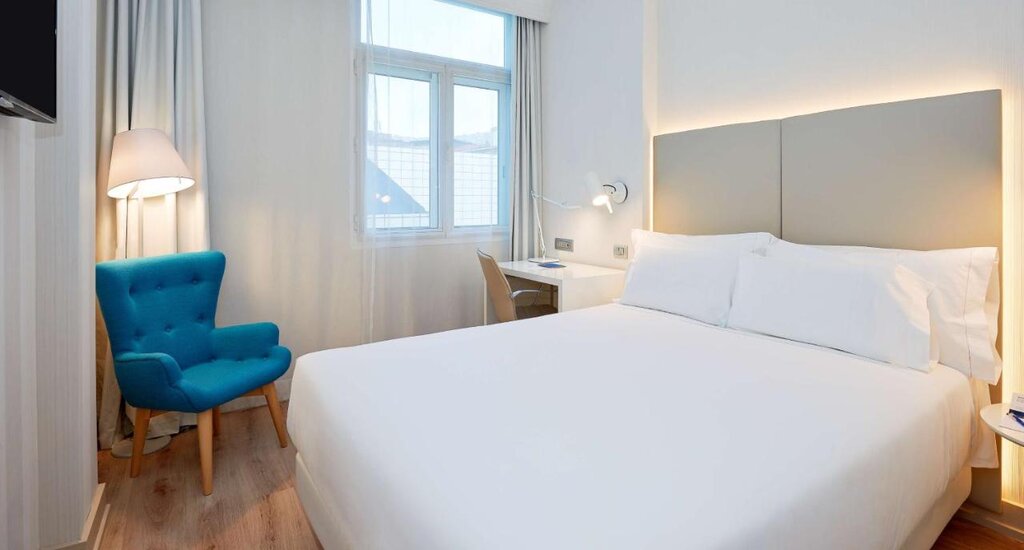 Hotel983