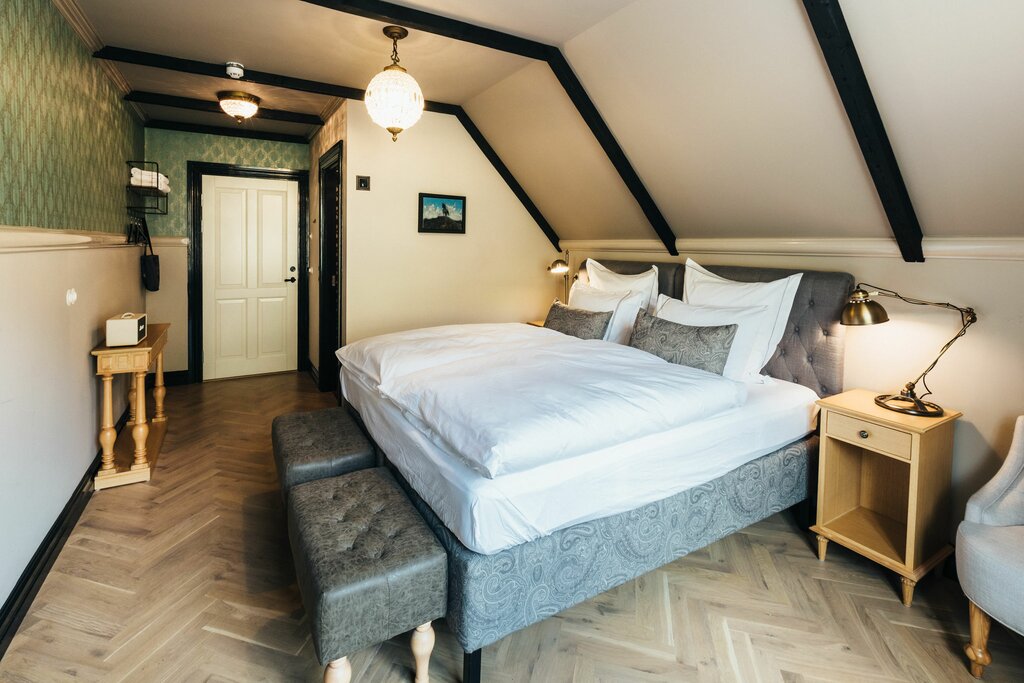 Hotel1240