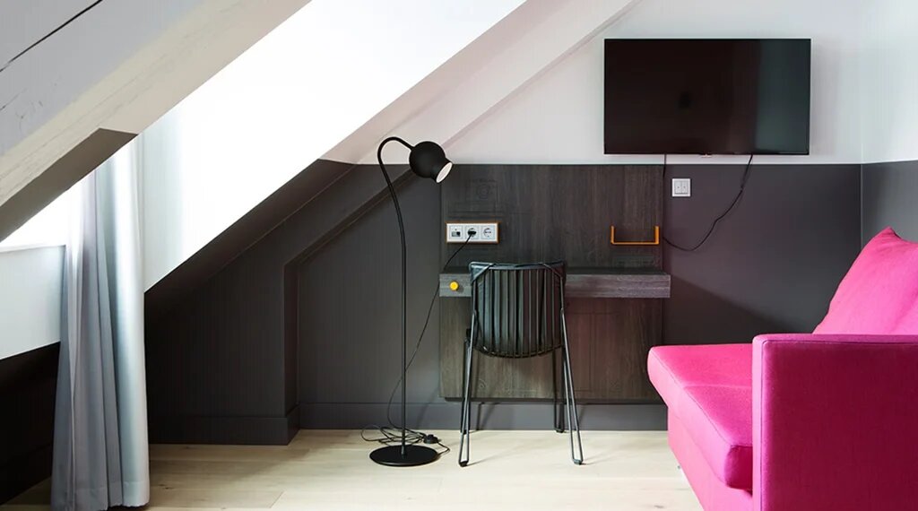 Hotel407