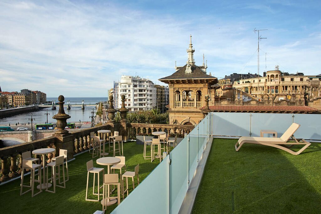 Hotel673