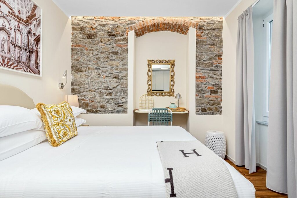 Hotel45