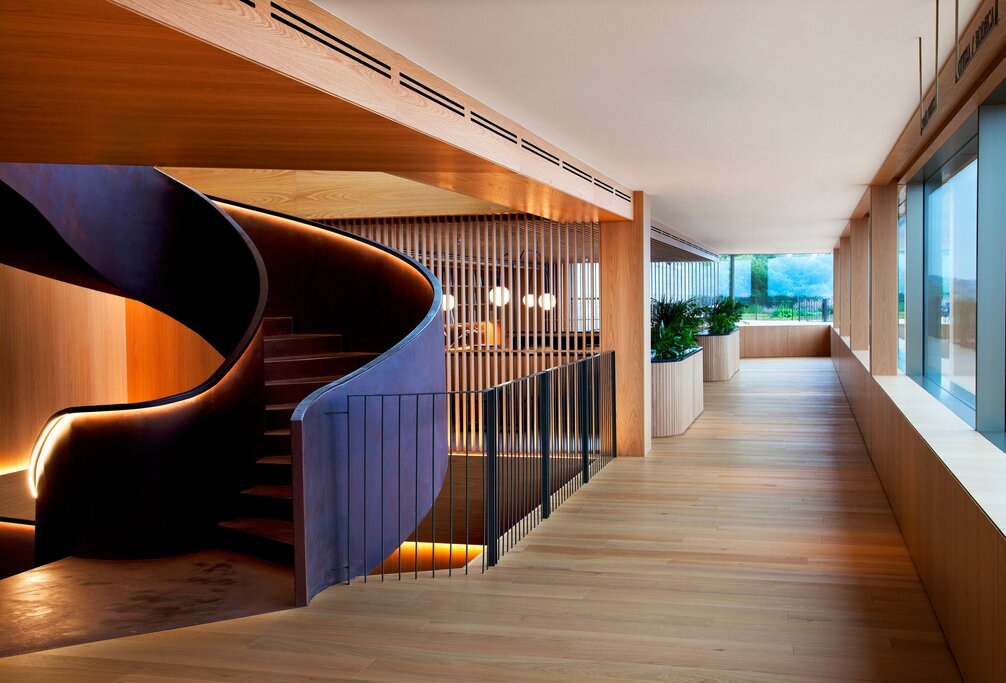 Hotel957