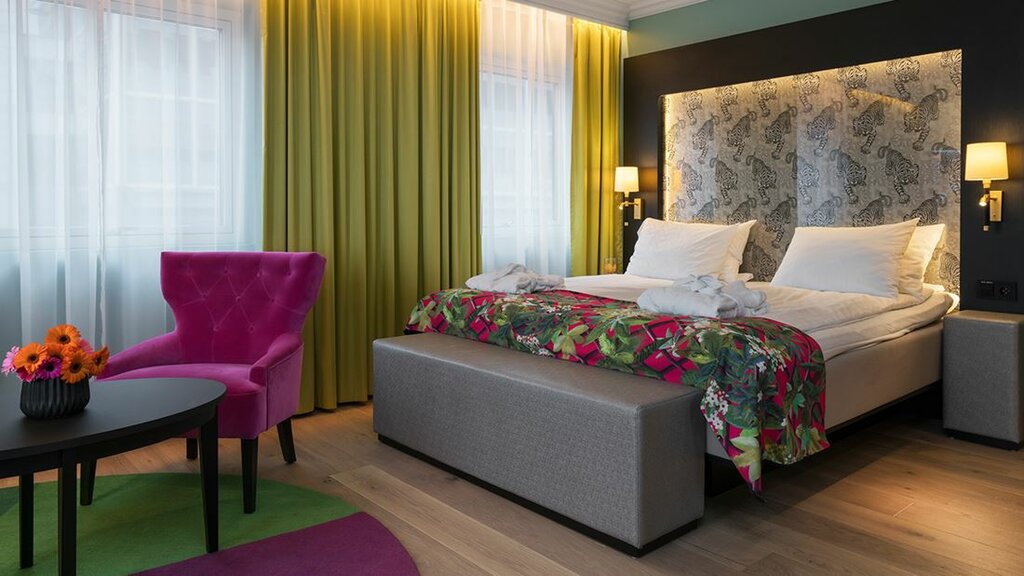 Hotel403