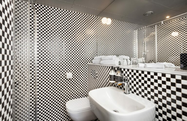 Hotel386