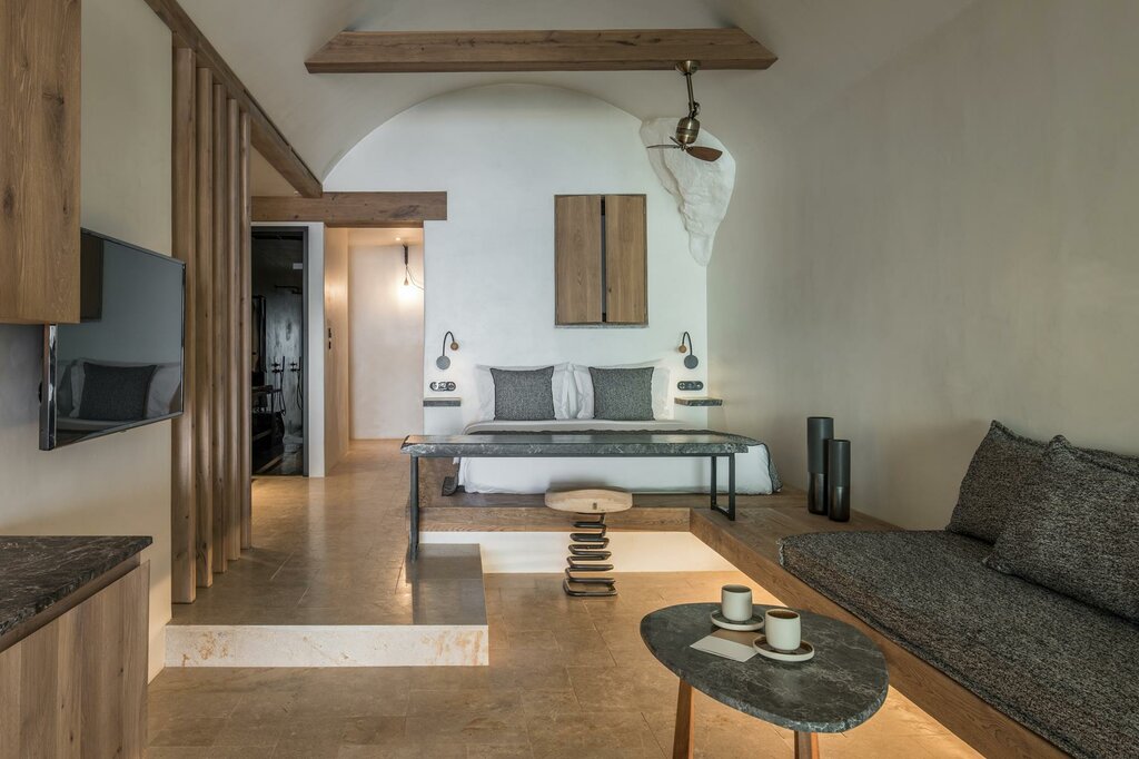 Hotel595