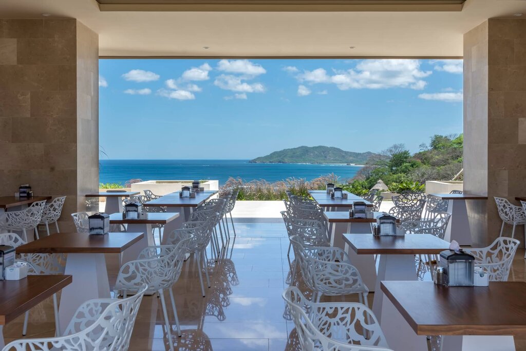 Hotel228
