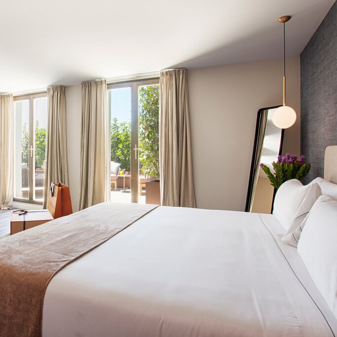 Hotel1096