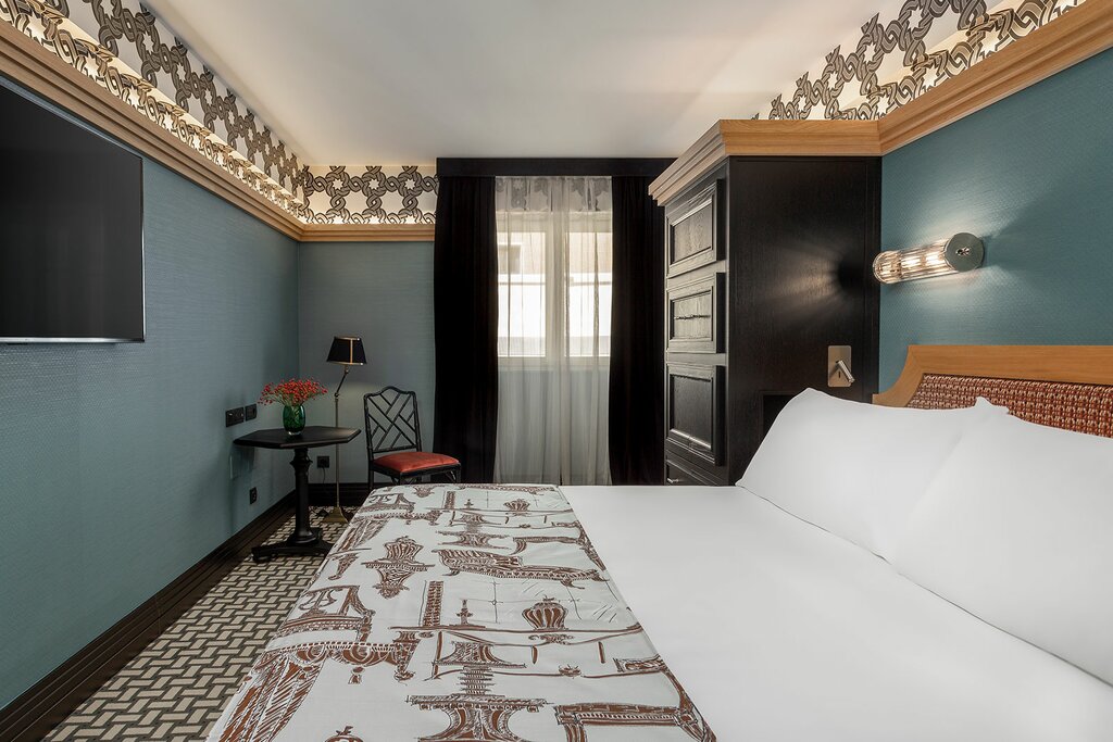 Hotel768