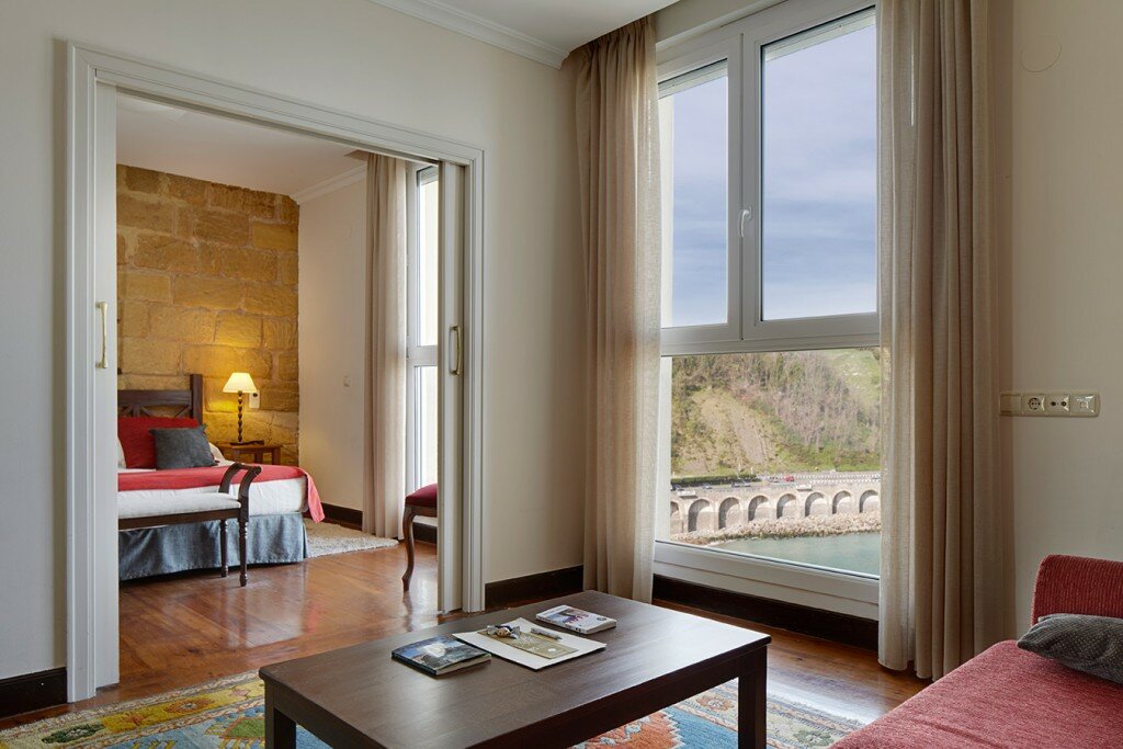Hotel716
