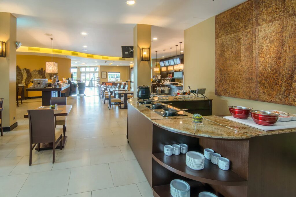 Hotel282