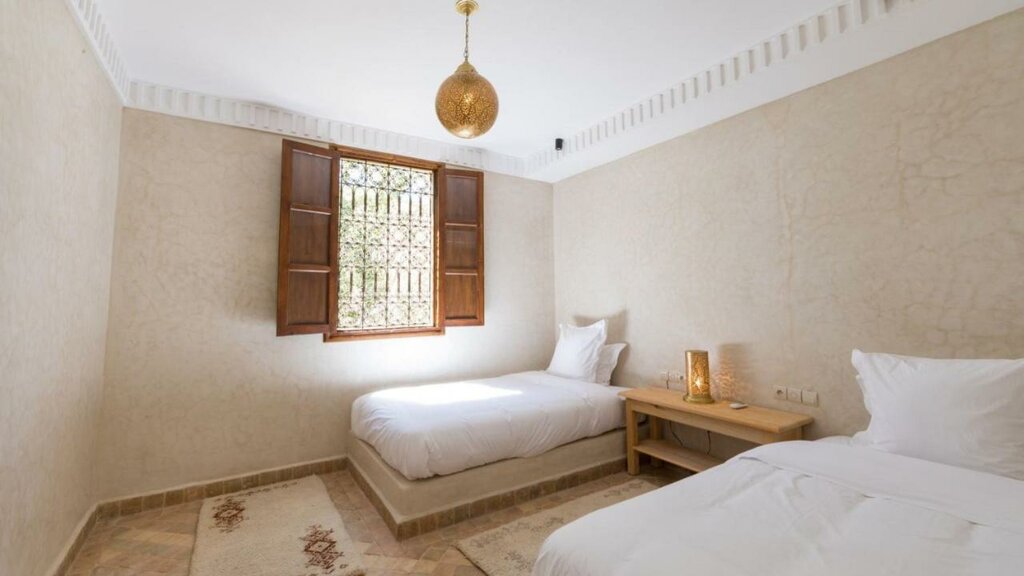 Hotel70