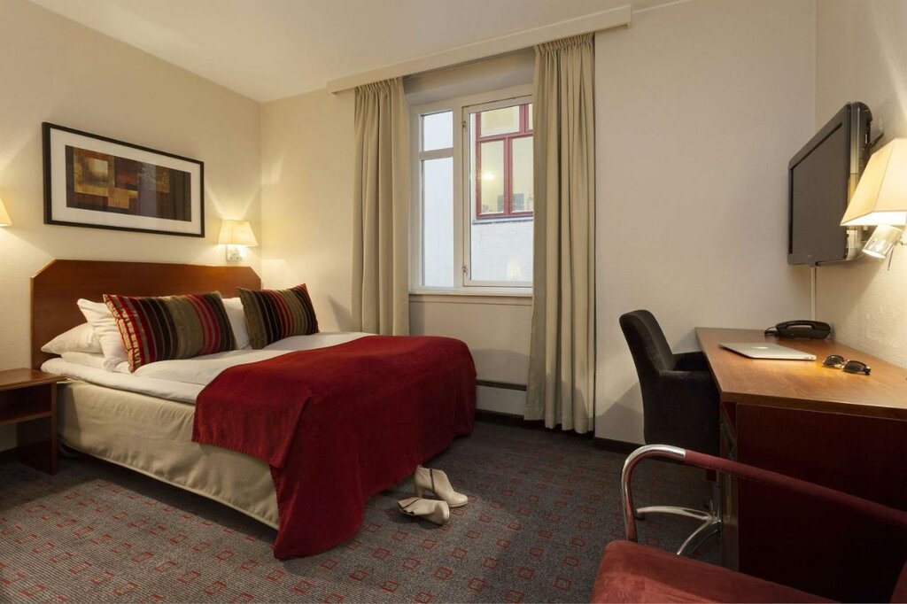 Hotel400