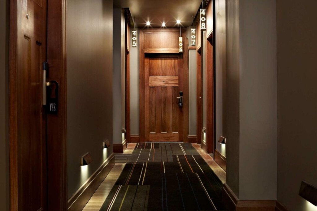 Hotel1402