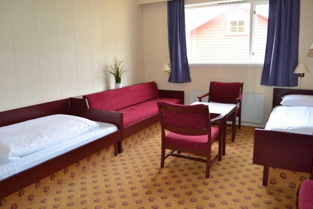 Hotel413