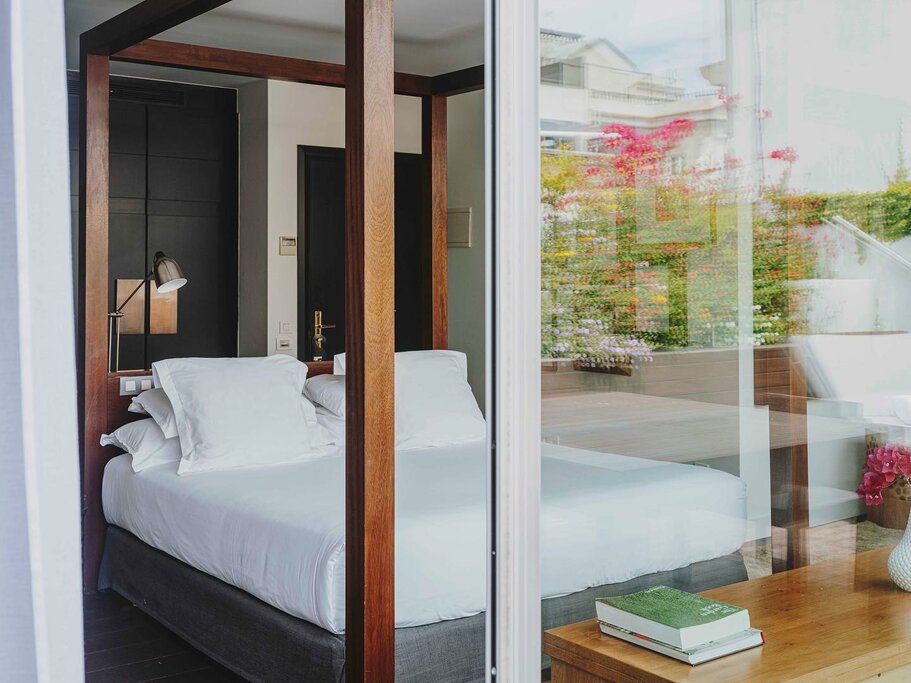 Hotel903