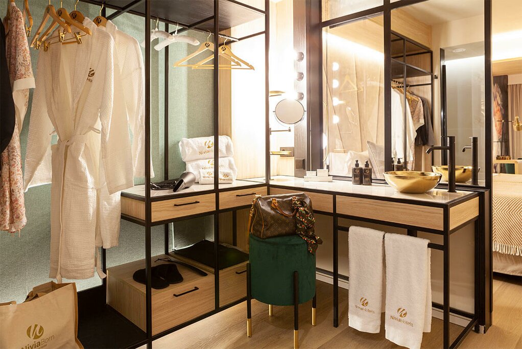 Hotel912