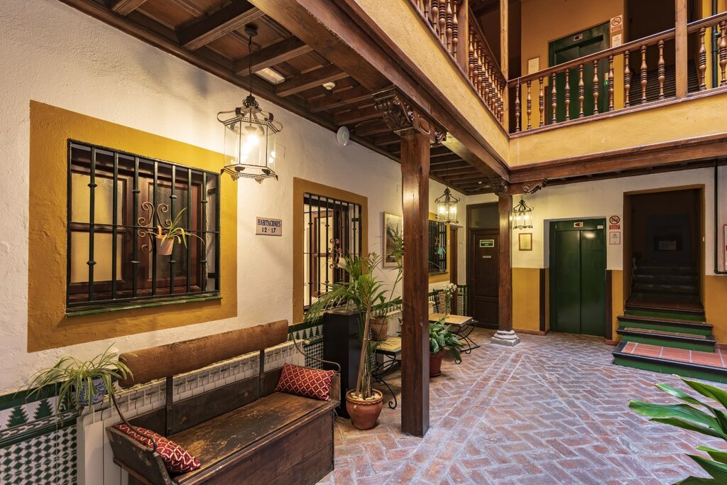 Hotel665