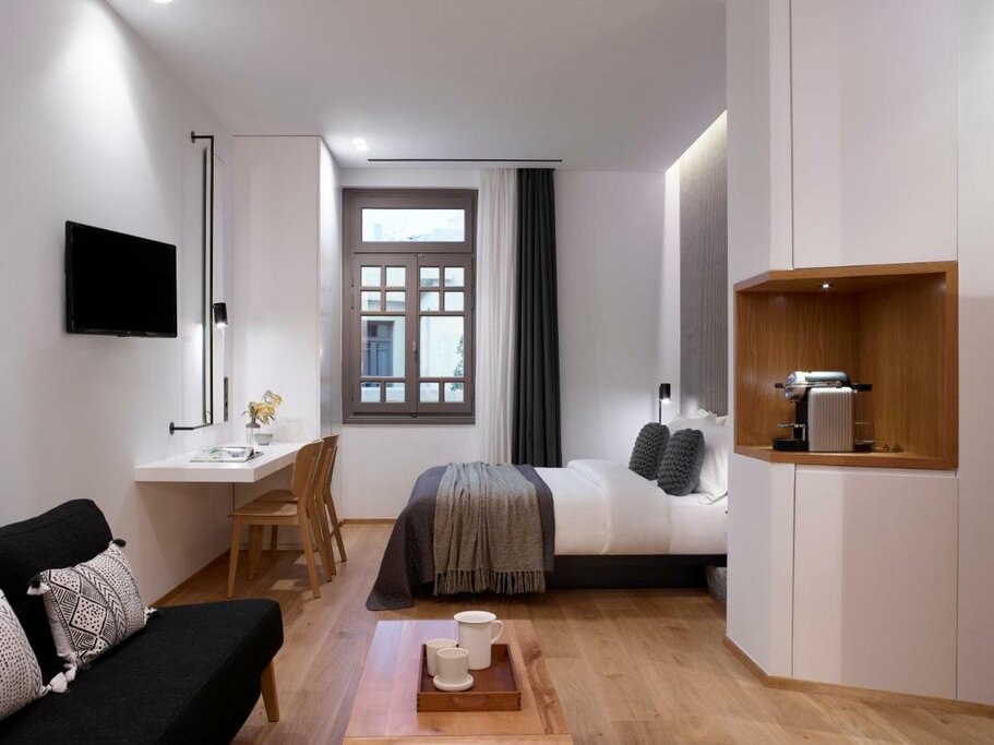 Hotel598