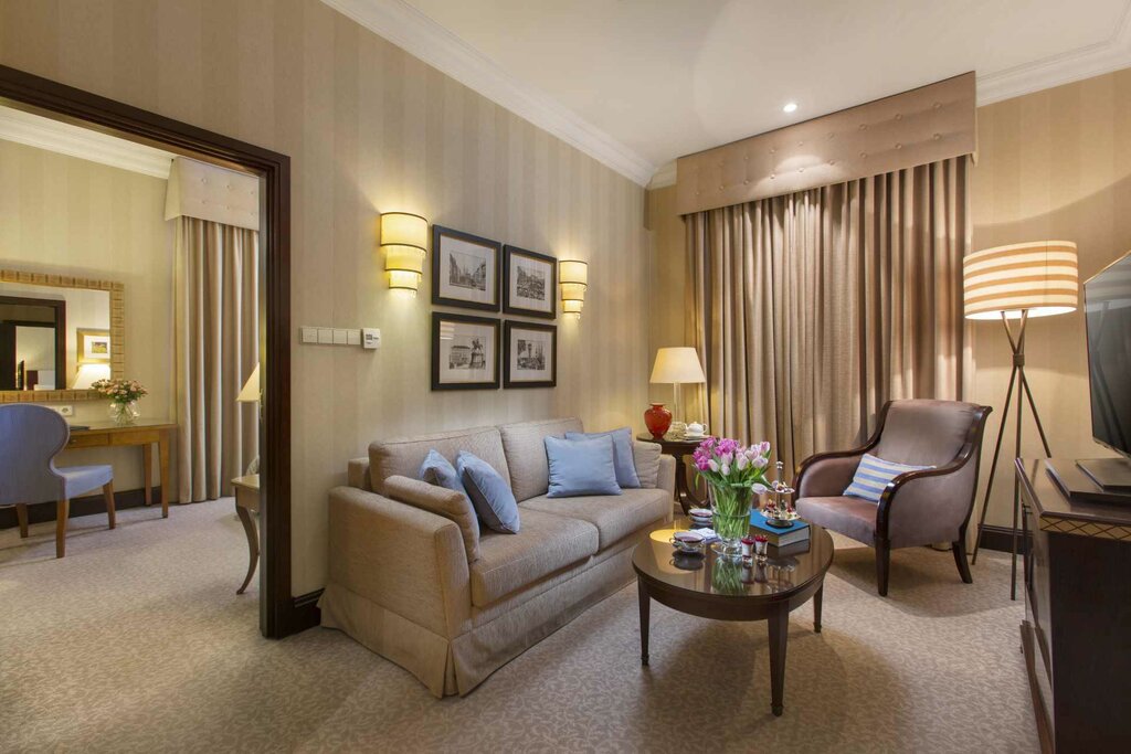 Hotel1332