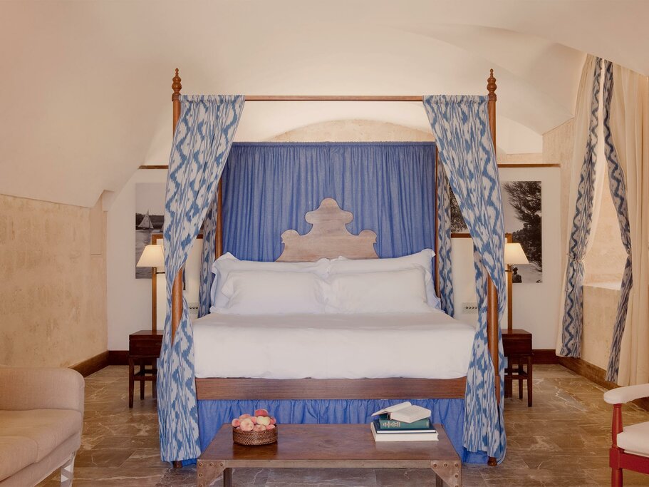 Hotel972