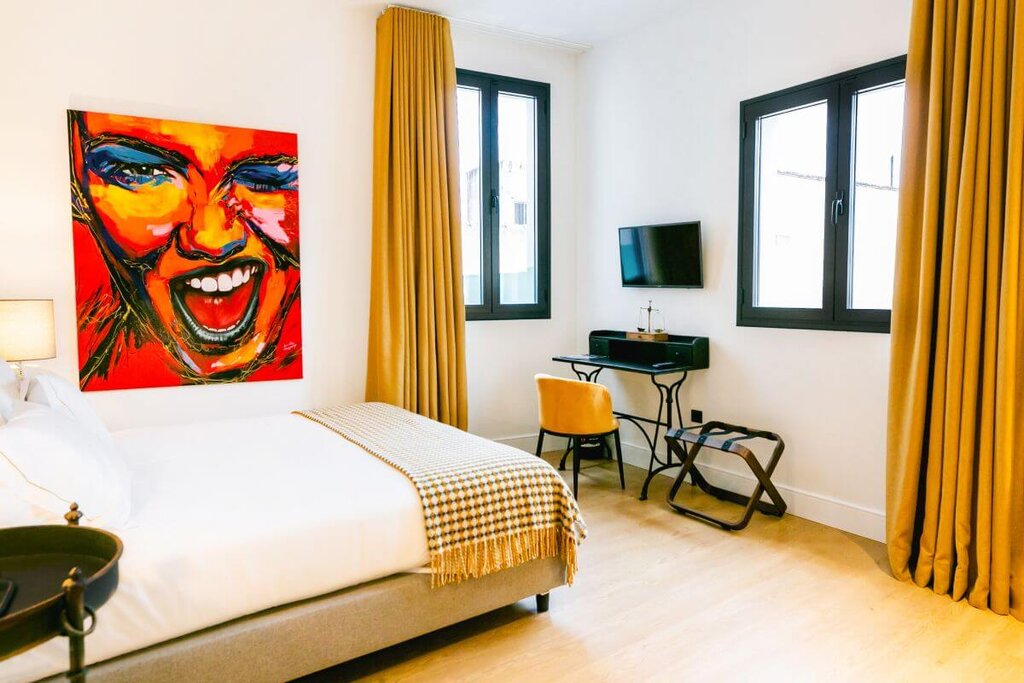 Hotel706